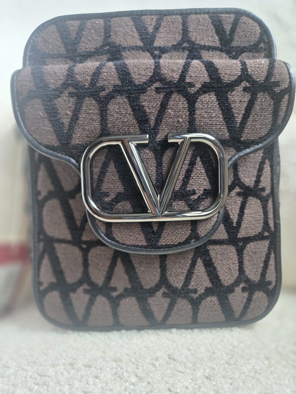 Valentino Garavani Toile Iconographe VLogo Crossbody Bag Retail $2590